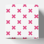 Fuchsia-Kreuzstiche auf weiß Geschenkschachtel (Oben)