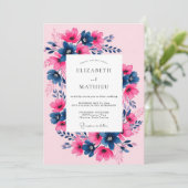 Fuchsia Navy Painterly Spring Wedding Einladung (Stehend Vorderseite)