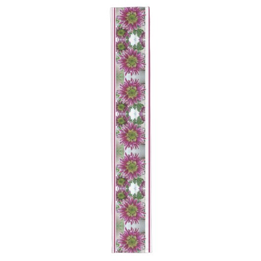 Fuchsia Pink Chrysanthemums Collage Table Runner Großer Tischläufer (Vorderseite)