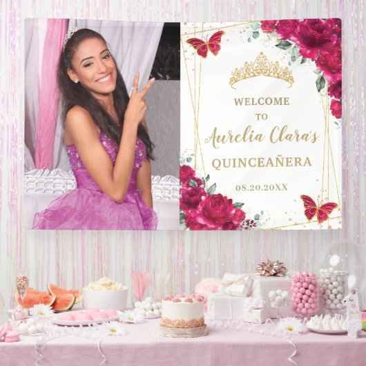 Fuchsia Pink Floral Quinceñera Herzlicher Empfang Banner (Party)