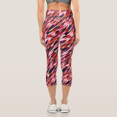 Fuchsia pink, orange, black and white camo capri leggings (Rückseite)