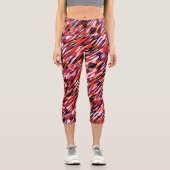 Fuchsia pink, orange, black and white camo capri leggings (Vorderseite)