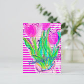 Fuchsia Pink Tulips in einer Vase-Multimedia-Postk Postkarte (Stehend Vorderseite)