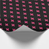 Fuchsia polka kreuzt schwarz geschenkpapier (Ecke)