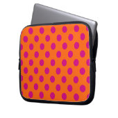 Fuchsia-Polka-Punkte auf Orange Laptopschutzhülle (Vorderseite Links)