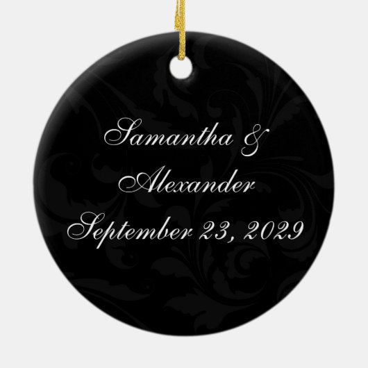 Fuchsia Scroll Gerbera Daisy w/Black and White Keramikornament (Hinten)