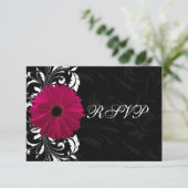 Fuchsia Scroll Gerbera Daisy w/Black and White RSVP Karte (Stehend Vorderseite)