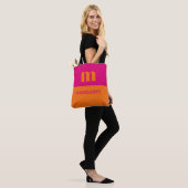Fuchsia und orange individuelle Anfangsbuchstaben Tasche (Am Model)