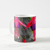 Fuchsie Kaffeetasse (Vorderseite Links)