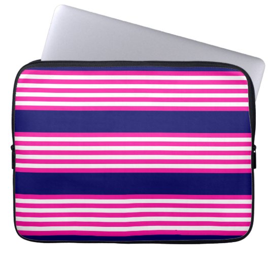Fuchsien und weiße fünf Streifen mit blauem Muster Laptopschutzhülle (Vorderseite)