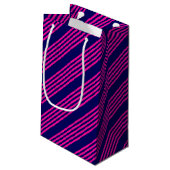 Fuchsienblauer Fünf Streifen Kleine Geschenktüte (Rückseite Schrägansicht)