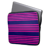 Fuchsienblauer Fünf Streifen Laptopschutzhülle (Vorderseite Links)