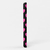 Fuchsienrosa Polka-Herzen auf schwarz Case-Mate iPhone Hülle (Hinten/Rechts)