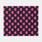 Fuchsienrosa Polka-Herzen auf schwarz Fleecedecke (Vorderseite (Horizontal))
