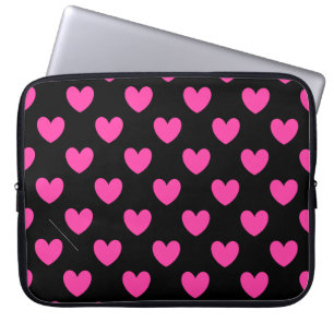Fuchsienrosa Polka-Herzen auf schwarz Laptopschutzhülle