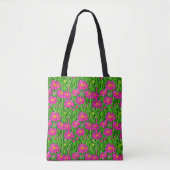 Fuchsienrosa Wildblumen in einem Feld Tasche (Vorderseite)
