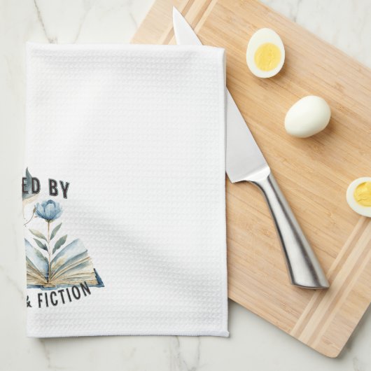 Fueled by Coffee & Fiction Kitchen Towel Geschirrtuch (Viertel Falte)