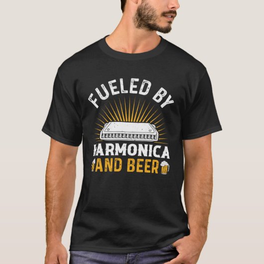 Fueled By Harmonica And Beer Harmonica Playing Bee T-Shirt (Vorderseite)
