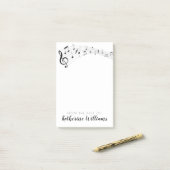 Füge Deinen Namen hinzu | Musikstrom von Notizen (Auf Schreibtisch)