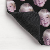 Fügen Sie 1 Floating Head Photo Half Drop Pattern Mousepad (Ecke)