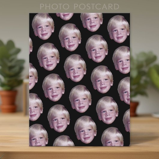 Fügen Sie 1 Floating Head Photo Half Drop Pattern Postkarte