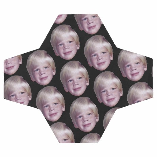 Fügen Sie das Foto des Schwimmkopfes hinzu - Klein Fußball (Flach)