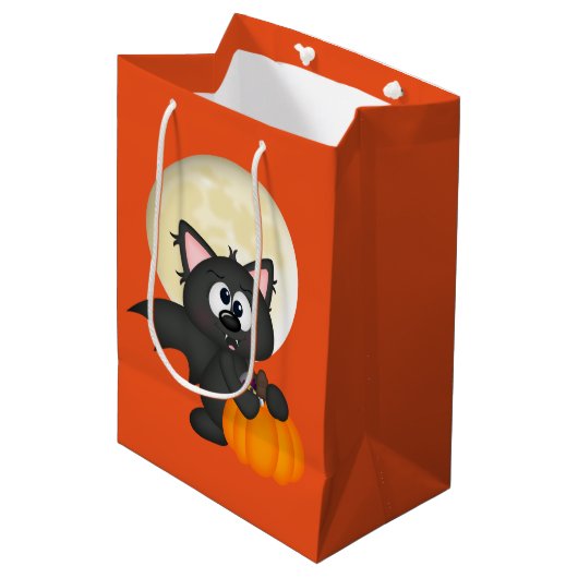 Fügen Sie den Namen Halloween-Bat-Trick oder -Tasc Mittlere Geschenktüte (Vorderseite Schrägansicht)