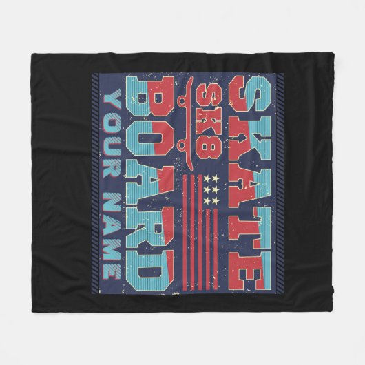 Fügen Sie den Namen Text Skateboard SK8 USA Flag R Fleecedecke (Vorderseite (Horizontal))