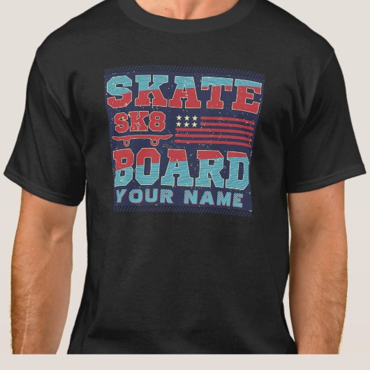 Fügen Sie den Namen Text Skateboard SK8 USA Flag R T-Shirt