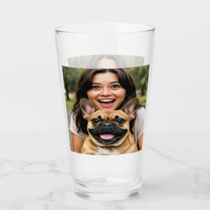 Fügen Sie ein Foto eines Französischen Bulldoggen Glas