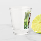 Fügen Sie Ihr eigenes Foto hinzu Schnapsglas (Links)