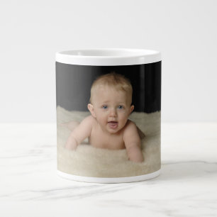 Fügen Sie Ihr Foto auf diesen riesigen Becher hinz Jumbo-Tasse