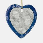 Fügen Sie Ihr Foto Schneeflocken Herzverzierung hi Keramik Ornament (Rechts)
