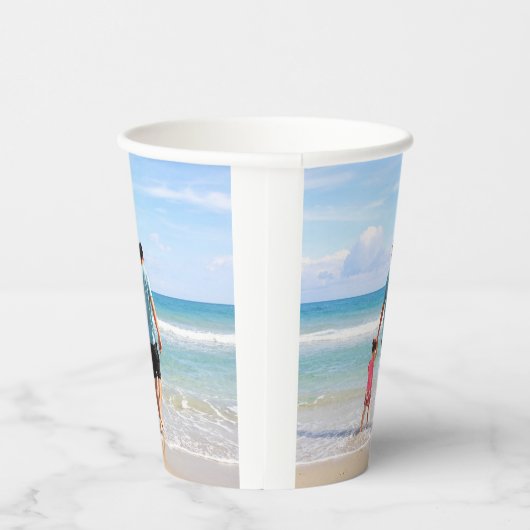 Fügen Sie Ihre eigenen Foto- und/oder Textpapiergr Pappbecher (Rechts)