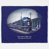 Fügen Sie Ihre Nachricht und Namen hinzu, Blue Die Fleecedecke (Vorderseite (Horizontal))