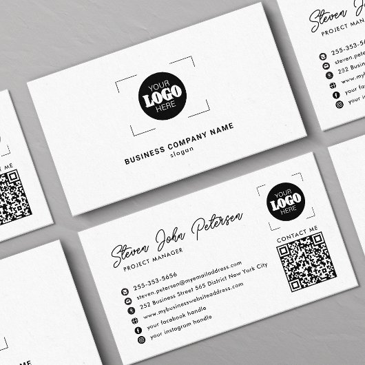 Fügen Sie Ihrem Logo professionellen QR-Code weiß Visitenkarte