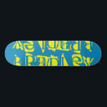 Fügen Sie Ihren eigenen Individuelle Name Personal Skateboard<br><div class="desc">Fügen Sie Ihre eigenen Individuelle Name Personalisiert Skateboard Features Ihrem personalisierten Namen in modernen gelben Typografie auf einem einfachen blauen Hintergrund. Personalisieren Sie diese, indem Sie den Text in dem dafür vorgesehenen Textfeld bearbeiten. Geben Sie Ihrem Lieblingskateboarder zu Weihnachten, Geburtstag oder Ihrer BESTE FREUNDIN ein maßgeschneidertes Geschenk, ein personalisiertes Skateboard....</div>