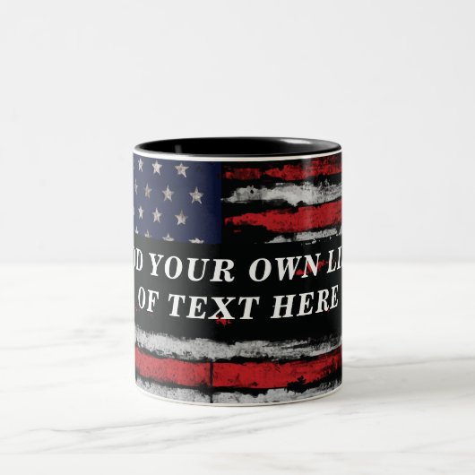 Fügen Sie Ihren eigenen Text unter der amerikanisc Zweifarbige Tasse (Mittel)