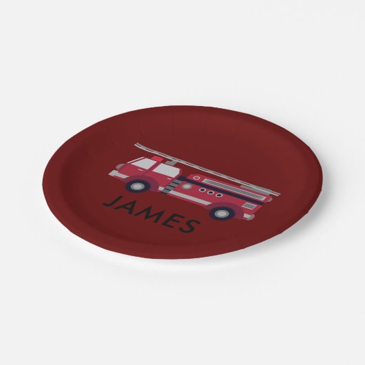 Fügen Sie Ihren Namen Red Fire LKW Personalisiert Pappteller (Schrägansicht)