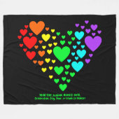 Fügen Sie Ihren Text, Regenbogenherz auf schwarz h Fleecedecke (Vorderseite (Horizontal))