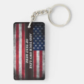 Fügen Sie Ihren Text unter amerikanischer Flagge h Schlüsselanhänger (Rückseite)