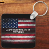 Fügen Sie Ihren Text unter amerikanischer Flagge h Schlüsselanhänger (Rückseite)
