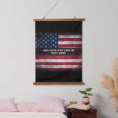 Fügen Sie Ihren Text unter amerikanischer Flagge h Wandteppich Mit Holzrahmen (Schlafzimmer)