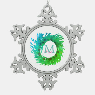 Fügen Sie monogramm rosa grüne Weihnachtskranz hin Schneeflocken Zinn-Ornament