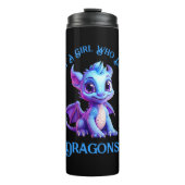 Fügen Sie Namenstext hinzu - Nur ein Mädchen, das  Thermosbecher (Vorderseite)