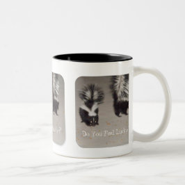 Fühlen Sie sich glücklich? Zweifarbige Tasse