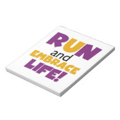 Führen Sie Embrace Life Lila Gelb aus Notizblock (Rotiert)