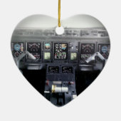 Führerraum Embraers 145 Keramikornament (Hinten)