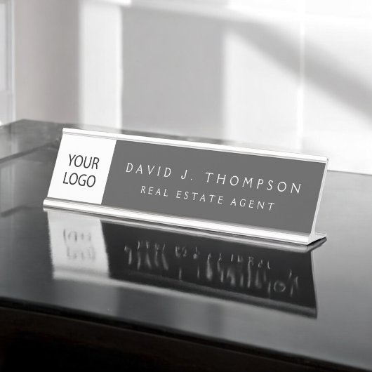 Führungskraft für benutzerdefinierte Logos Grau Be Schreibtischnamensplakette