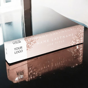 Führungskraft für benutzerdefinierte Logos Rose Go Namensplakette